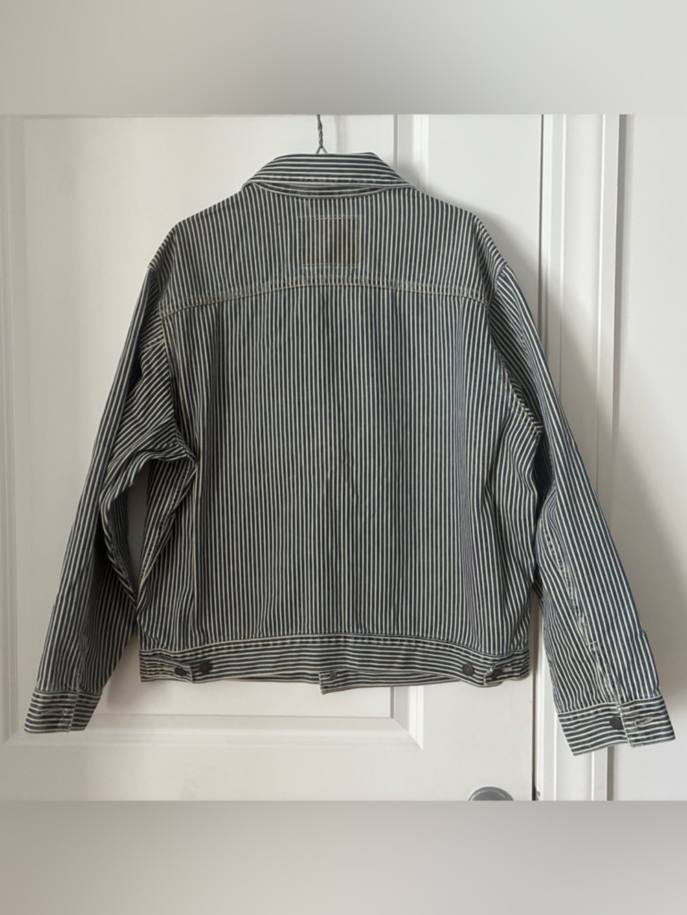 Levi’s Railroad Striped Trucker Jacket - Picture 2 of 7